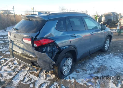 2024 Toyota Corolla Cross Le из США, поврежденный, VIN 7MUCAABG8RV119330